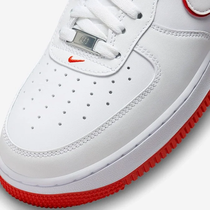 Кроссовки Nike Air Force 1 '07 Low White/Picante Red