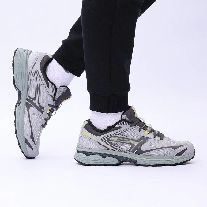 Кроссовки мужские Li-Ning Pentium 1000